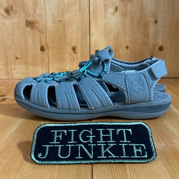 Khombu ASHLEY Women 8M Water Sandals Shoes Sneakers - Picture 5 of 11